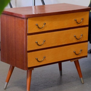 Midcentury Danish design chest of drawers / drawer dresser /3 drawers cabinet from 1960