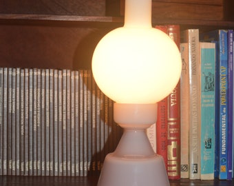 Vintage Mid-Century opaline Milk Glass