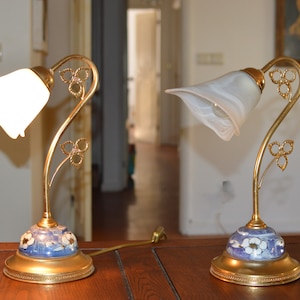 Pair vintage table lamp