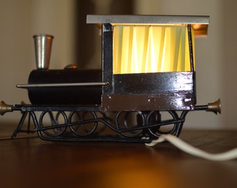 Vintage table locomotive lamp. lamp Train vintage pop lamp