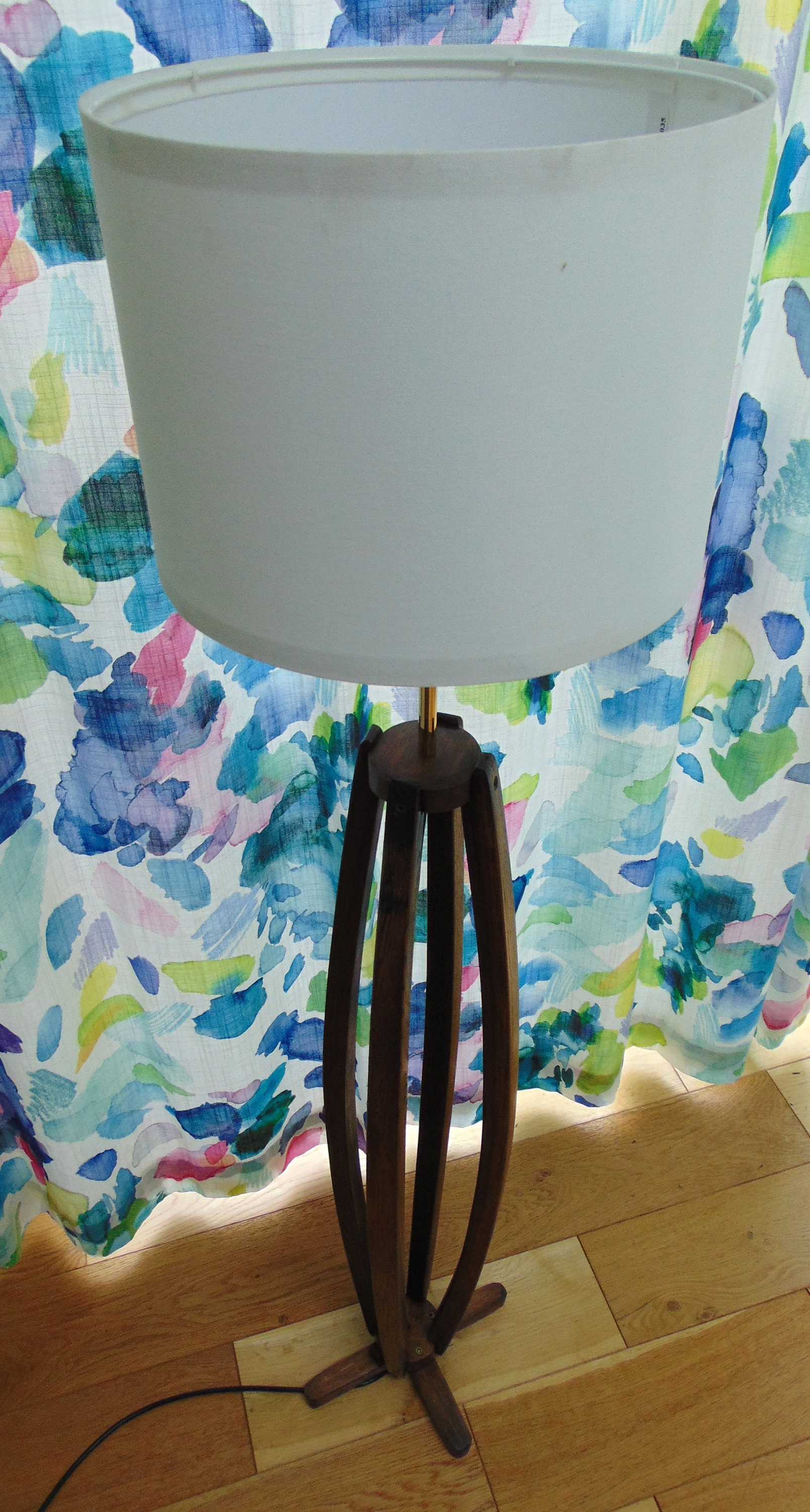 Lampadaire En Bois De