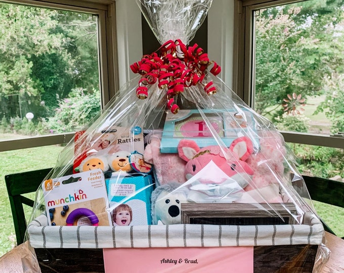 Baby Shower, Welcome Baby Gift Basket