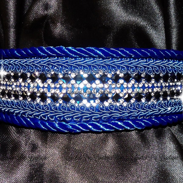Blue Diamonds Rhinestone Collar