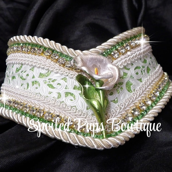 Calla Lily Rhinestone V Collar