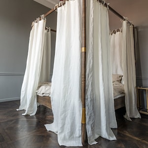 Witte linnen hemelbedgordijnen stropdassen. Hemelbedpanelen. Boho lange linnen gordijnen. Op maat gemaakt bedhemelgordijn. Linnen gordijnpaneel. Top met stropdas