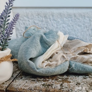 Linen fabric bundle. Linen scraps. Fabric remnants for DIY projects. Soft fabric overlefts. Fabric for craft projects. Natural fabric scraps