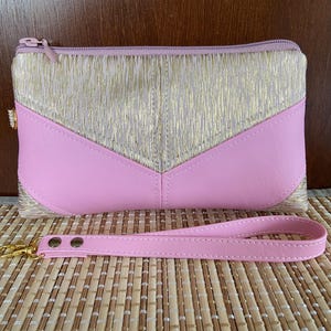 Pink Wristlet Purse. Vegan Leather Wristlet Clutch. Women’s Wristlet. Gift for Her.