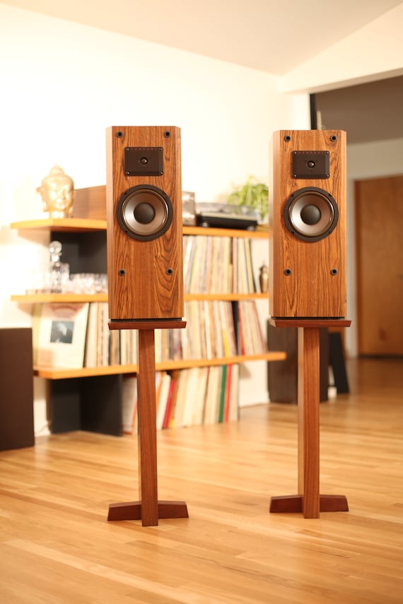 背の高いスピーカースタンド - ウォールナットハードウッド - Etsy 日本