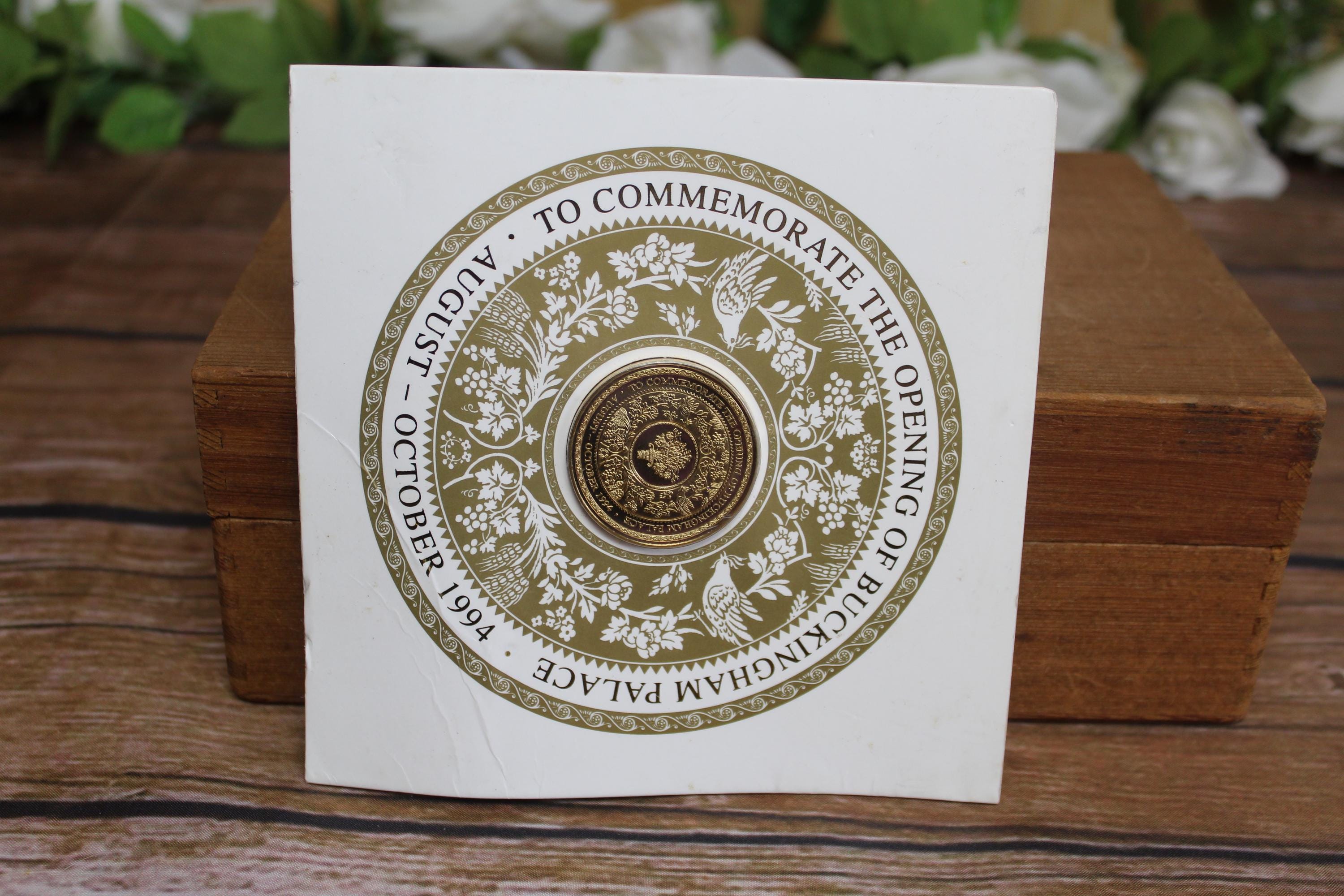 Buckingham Palace Souvenir - Etsy
