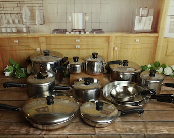 Vintage Revere Ware 3/4, 1 1/2, 2 & 3 QT Sauce Pans - 4.5 QT Dutch