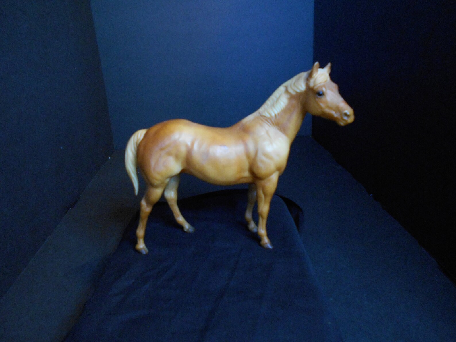 Classic Breyer Quarter Horse Family Palomino Stallion Model Etsy