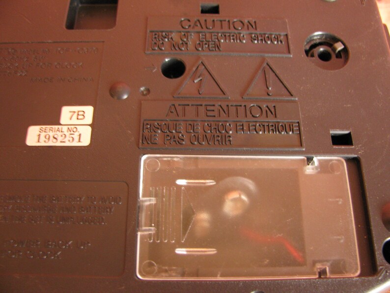 Vintage Emerson Research or GE Digital Clock Radio- Phillips Magnavox Compact Disc image 17