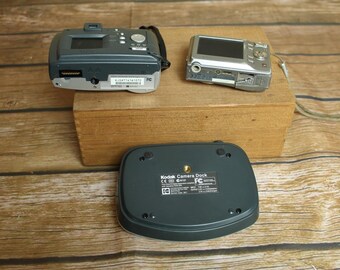 Vintage Kodak DX3700 or C813 Easyshare Digital Camera With Case