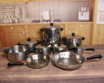 Lifetime T304cc 12 Element Solar Cap Long Handle Saucepan/Skillet – 3 Qt – Aluminum – Gray