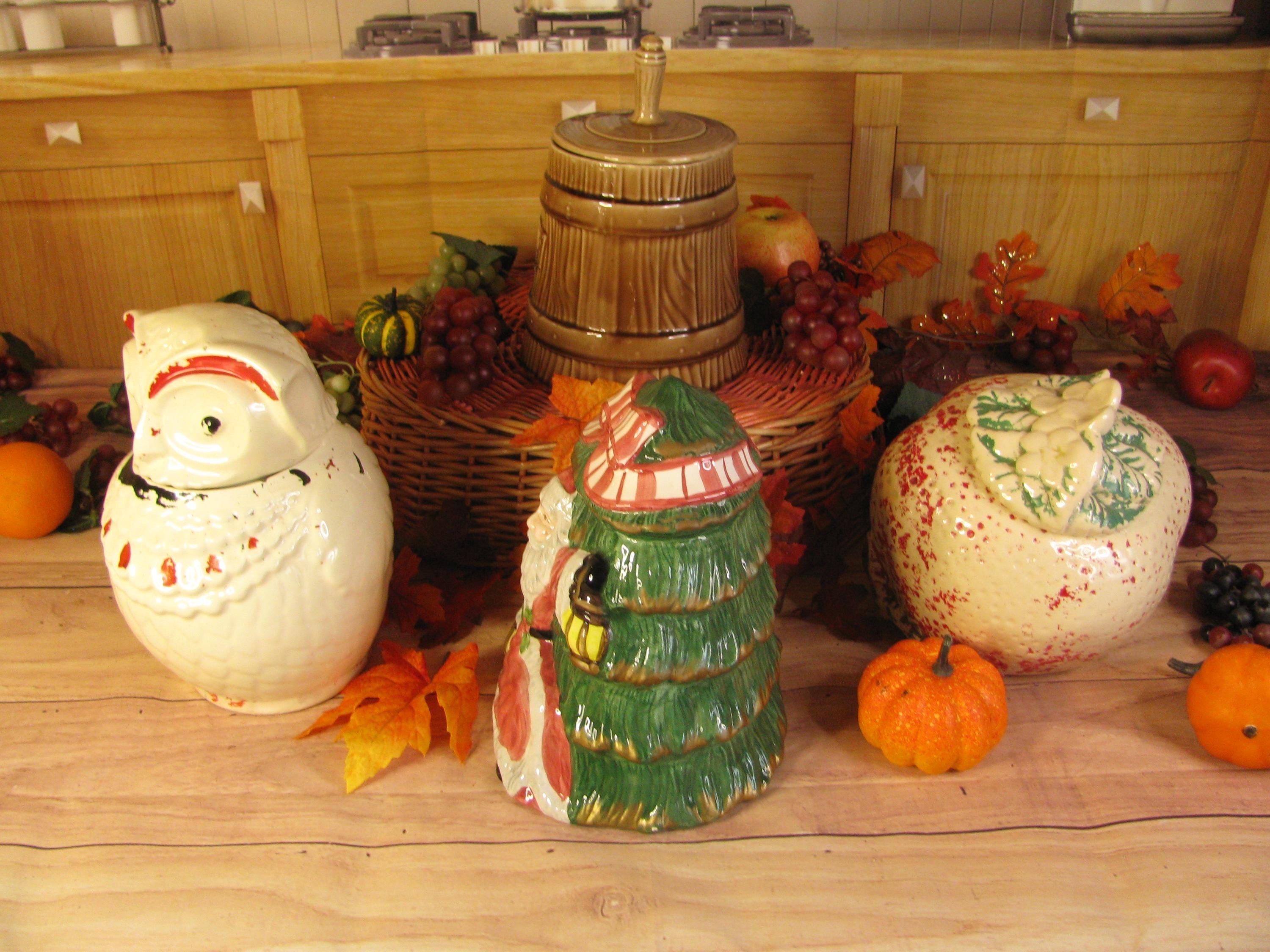 Vintage the Hallmark Auntie Em Collection Canisters- Stoneware