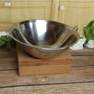 Vintage Stainless Steel Mixing Bowls - Etsy