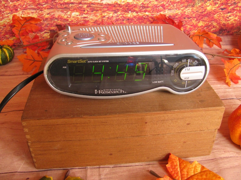 Vintage Emerson Research or GE Digital Clock Radio- Phillips Magnavox Compact Disc 3-Emerson Clock