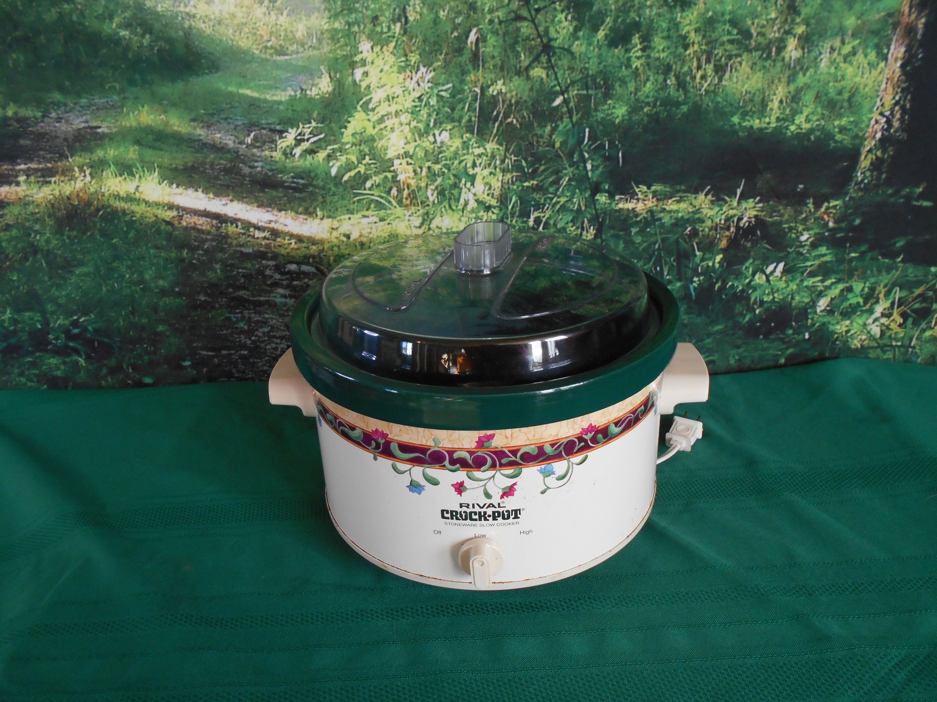 Rival 6.5-Quart CrockPot Slow Cooker - appliances - by owner