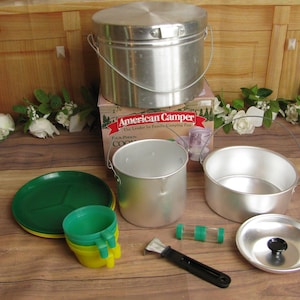 Vintage American Camper Four Person Cook Set-15 Piece Aluminum and Plastic Camping/Hiking Trail Set-Pack Together-No. 601- Brunswick Company