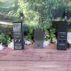 Vintage Realistic Radio Shack TRC-219 3 watt 3 channel Citizens Band Transceivers-Model 21-1639-Archer Space Patrol  Walkie Talkie-Working