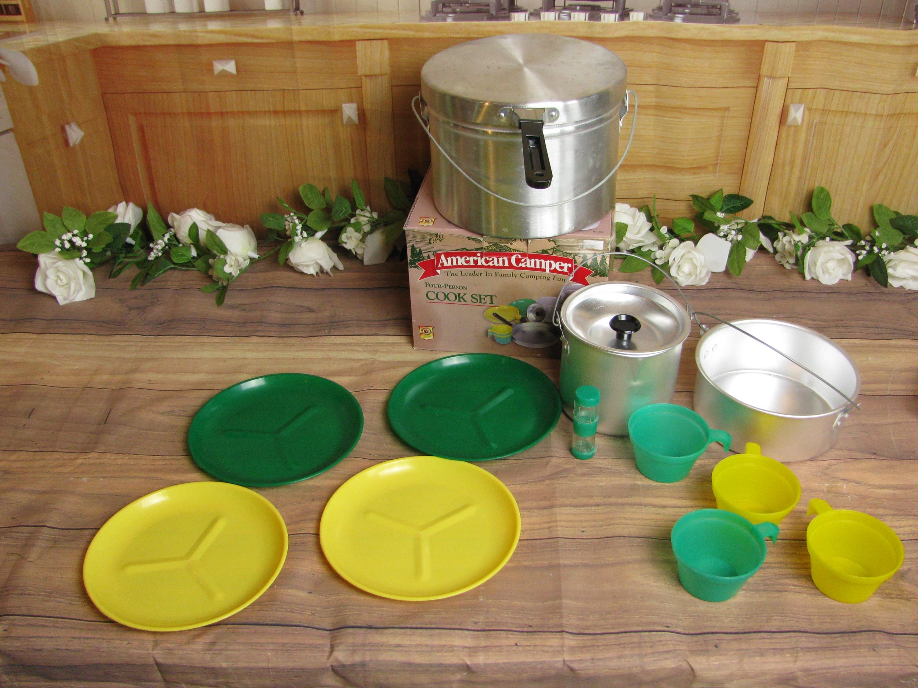 Vintage American Camper Four/person Cook Set-15 Piece Aluminum