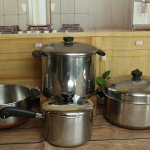 Vintage Revere Ware 3 QT Sauce Pans - 4.5 and 6 QT Dutch Ovens 8 Quart Stock Pot