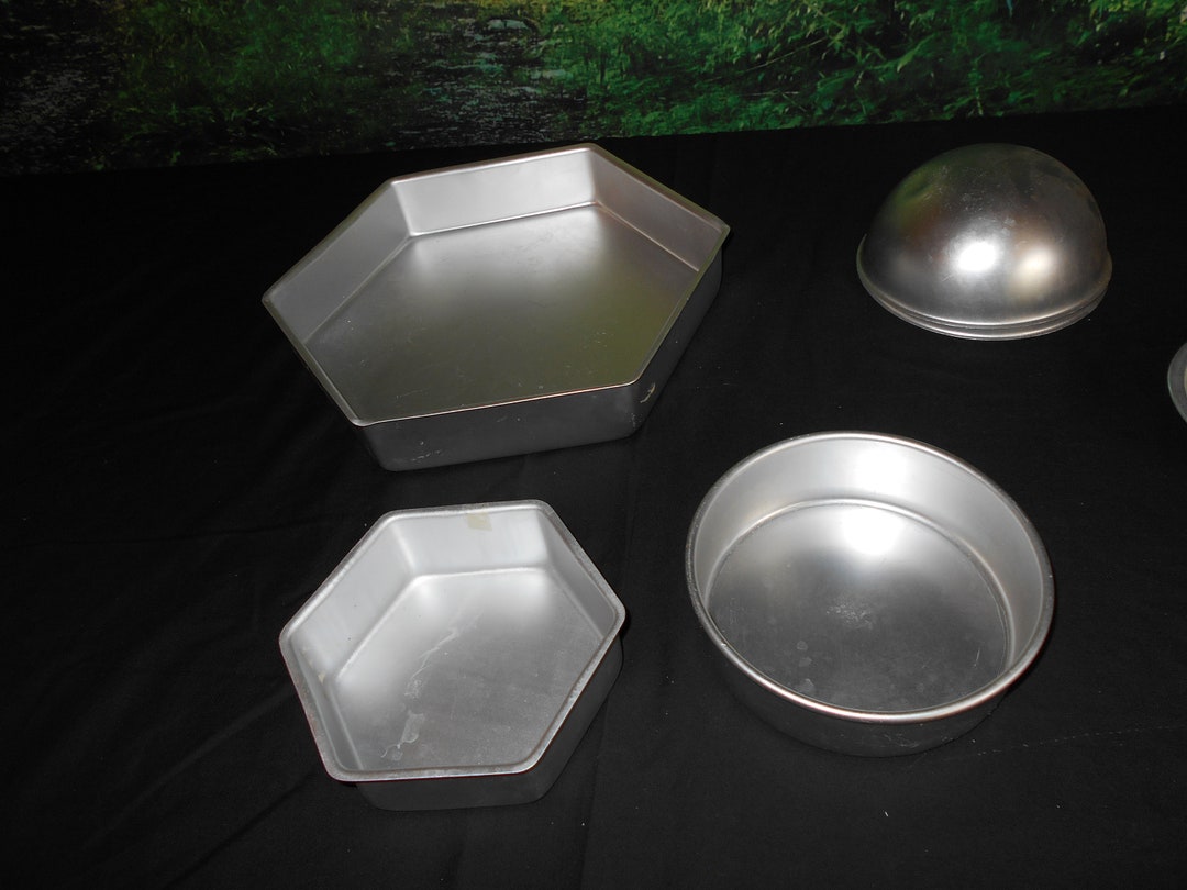 Vintage Wilton Hexagonal Layer Cake Pans small Rounddometart Pans502
