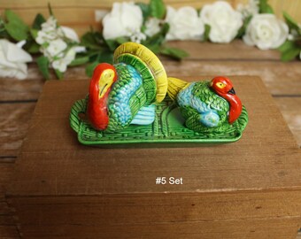 Vintage Thanksgiving Turkey Salt and Pepper Shakers-1997 Y.h.-many