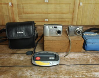 Vintage Kodak DX3700 or C813 Easyshare Digital Camera With Case