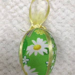 Quilted Easter egg. Fabric, decorative Easter egg, perfect gift or for a collection.