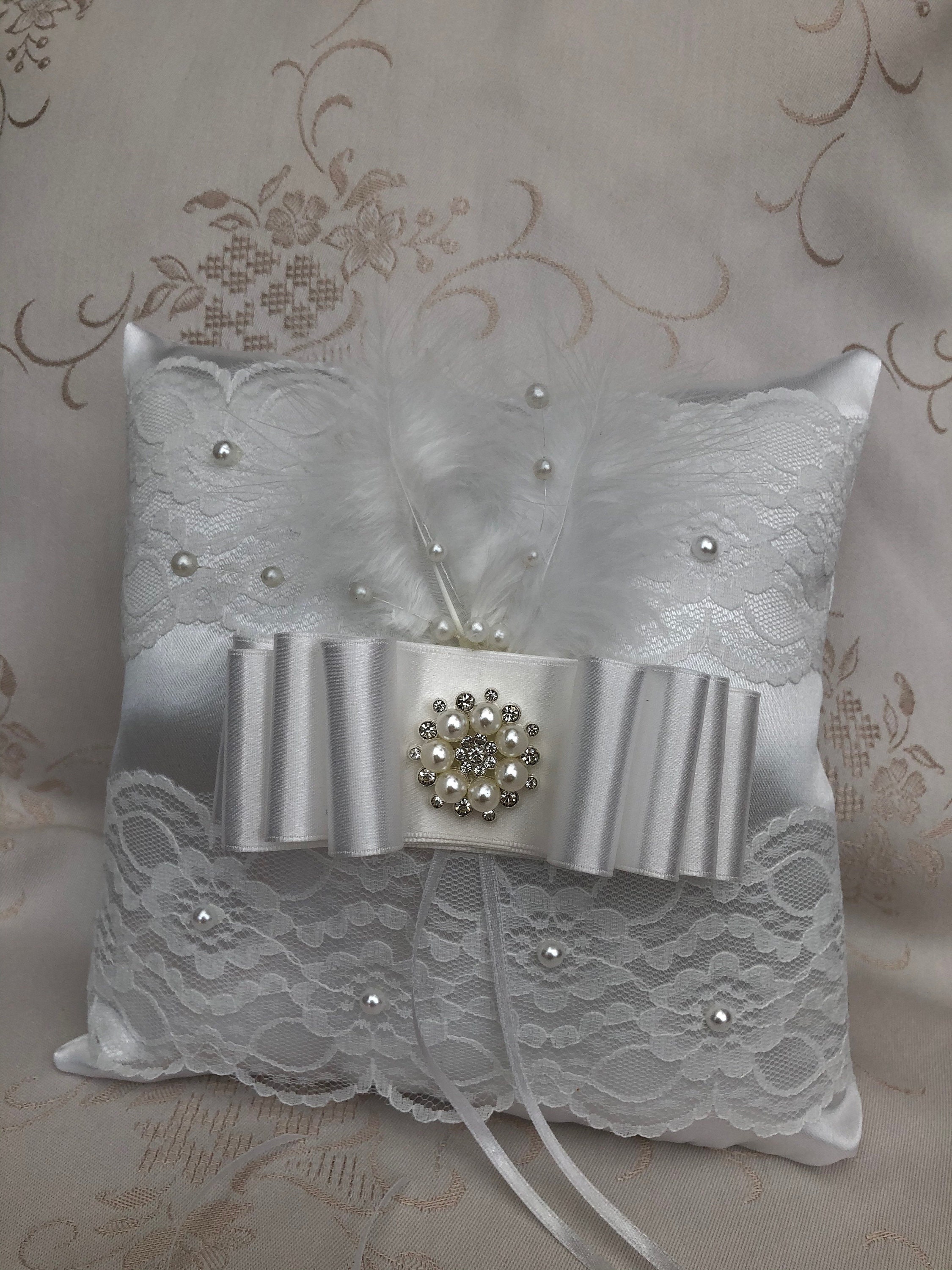 Wedding ring cushion. Beautiful handmade ring cushion. Ring Etsy