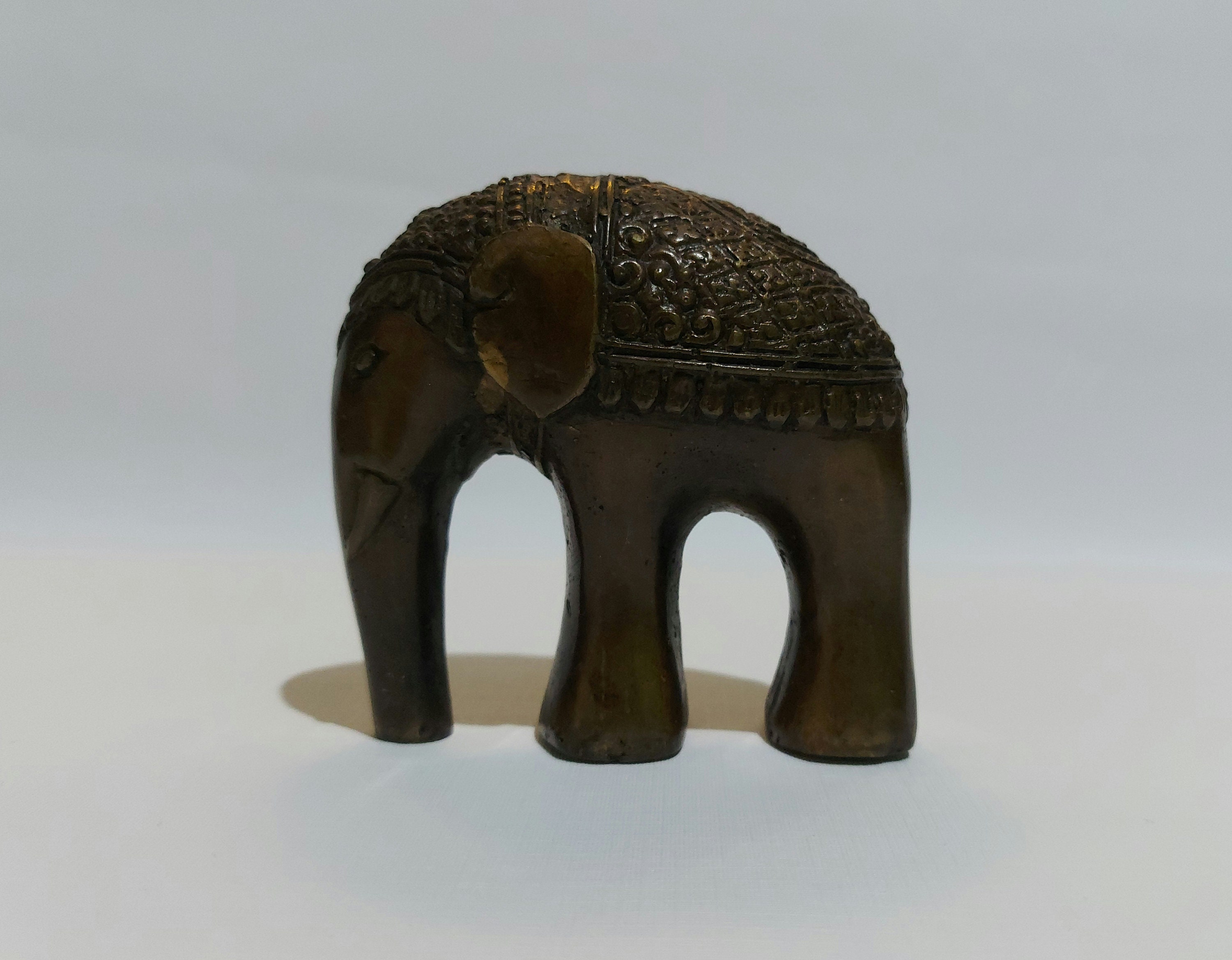 象のブロンズ工芸品 ブロンズ、象の装飾 - Etsy 日本