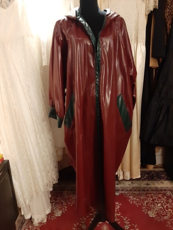 Cool raincoat 1990's