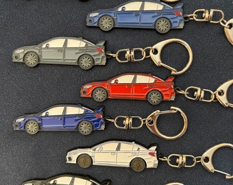Llaveros de esmalte sobre metal para Subaru WRX Sti 2015+ sedán disponible en 7 colores