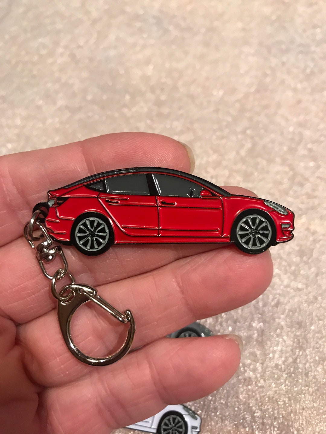Tesla Model 3 & Model Y Émail sur porte-clés métalliques en 5