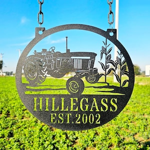 Personlig metallskylt för majsgård: Traktorlada-dekor