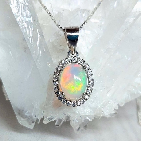 Weißer Opal Edelstein klassische Silberkette für Damen