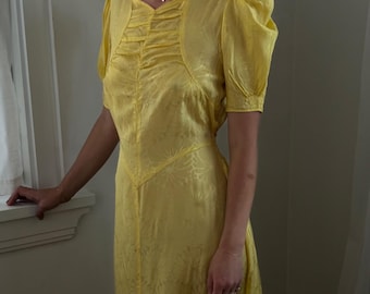 Prachtige gele jurk uit de jaren 30