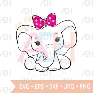 Op de afbeelding: Een witte olifant met een roze stippen strik, zittend met zijn slurf in zijn mond. De olifant heeft grote ogen en wimpers.