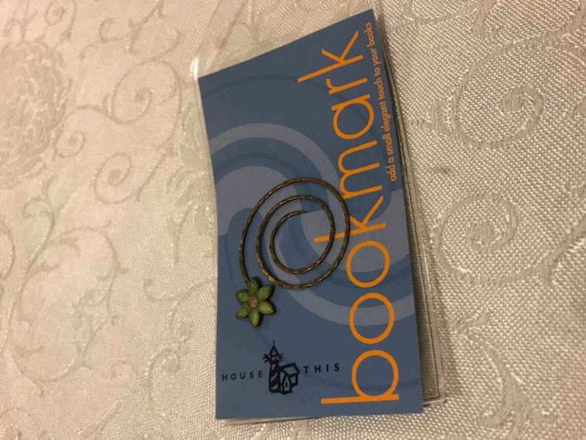 Barnes and Noble flower swirl metal bookmark. New in package Etsy