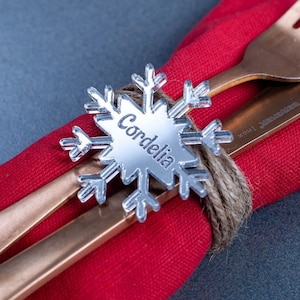 Snowflake Christmas Place Settings, Christmas Place Name, Place Name Setting, Winter Wedding Place Name, Christmas Ornament, Festive Decor