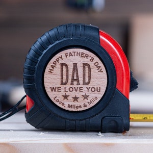 Alles Gute zum Vatertag, personalisiertes Maßband, Vatertagsgeschenk, Geschenk für Ihn, Geburtstagsgeschenk, Opa-Geschenk, Weihnachtsgeschenk für ihn