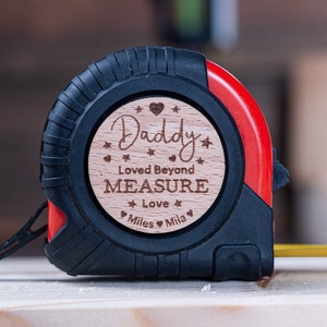 Vaderdagcadeau, gepersonaliseerd meetlint, cadeau voor hem, verjaardagscadeau, opacadeau, kerstcadeau voor hem, onmetelijk geliefd