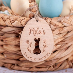 Osterkorb Anhänger, Ostereiersuche Etikett, hölzernes Baby Ostergeschenk, Osterandenken, Kinder Ostergeschenke, Osterhase Anhänger, personalisierte Tags