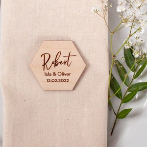 Cartão de nome de lugar de madeira hexagonal, nomes de lugares de casamento naturais, lembrancinhas de casamento, cartões de lugar de aniversário, decoração de mesa de casamento, plano de assentos para convidados