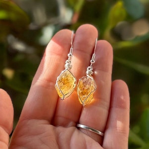 Raw Citrine Drop Earrings, November Birthstone, Natural Crystal Earrings, Dangle Crystal Earrings, citrine earrings, citrine jewelry, dangly