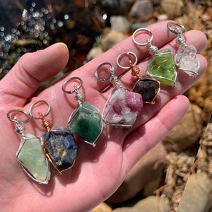 Birthstone Crystal Keychain Charm, Precious Stone, Raw Birthstone, Bag Accessory, purse charm, crystal on the go, keychain charm, gift ideas