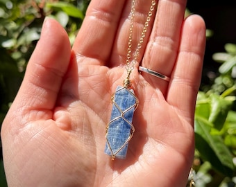 Blue Kyanite Crystal Necklace, astral travel, raw kyanite, gift for her, gift for him, natural, blue kyanite blade, blue kyanite jewelry
