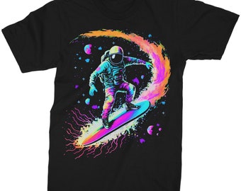 Astronaut Surfing Galaxy Shirt Space T-shirts graphiques pour hommes