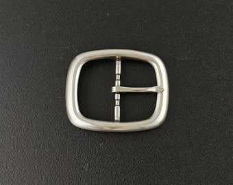 Boucle de ceinture en métal finition nickel